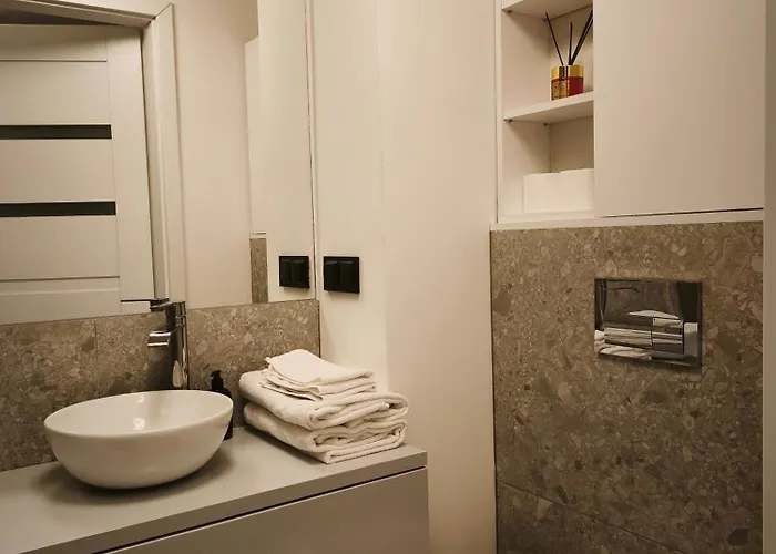 Lofty Nad Warta By Fredmoris Apartamento